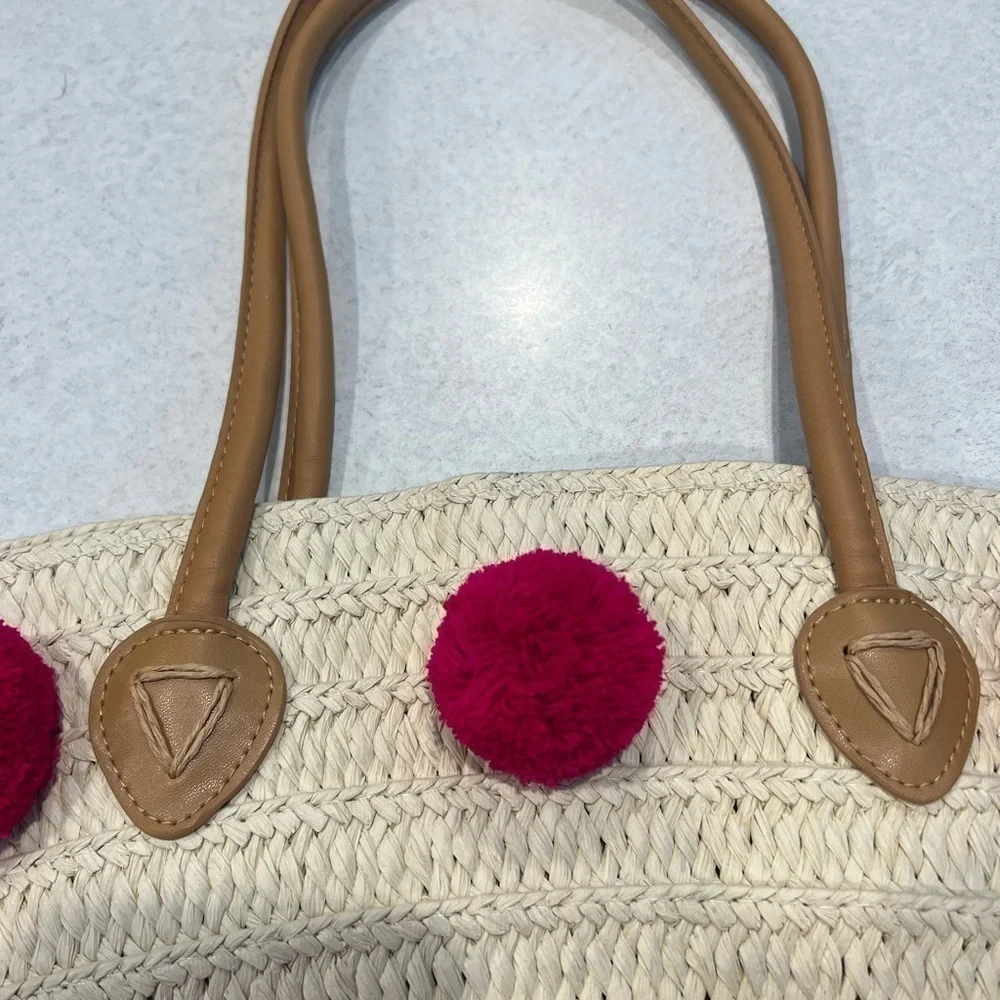 Ani Evry by Shiraleah Cream Beach Tote With Cute Fuchsia Color Poms